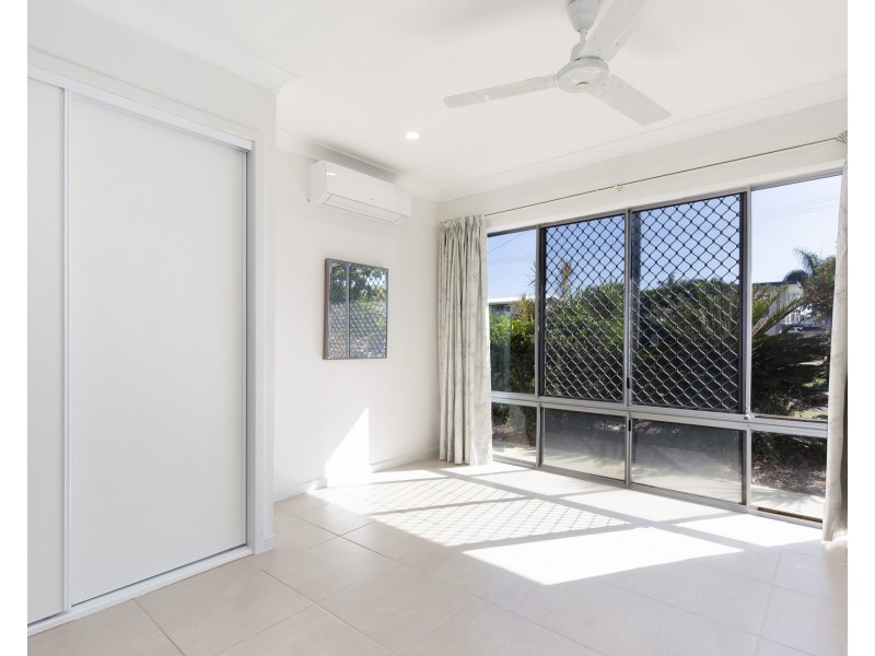 26 Pine Street, Kirwan QLD 4817