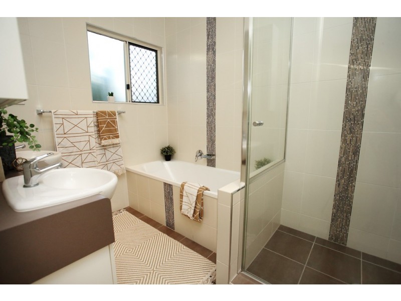 5 Waterstone Terrace, Idalia QLD 4811