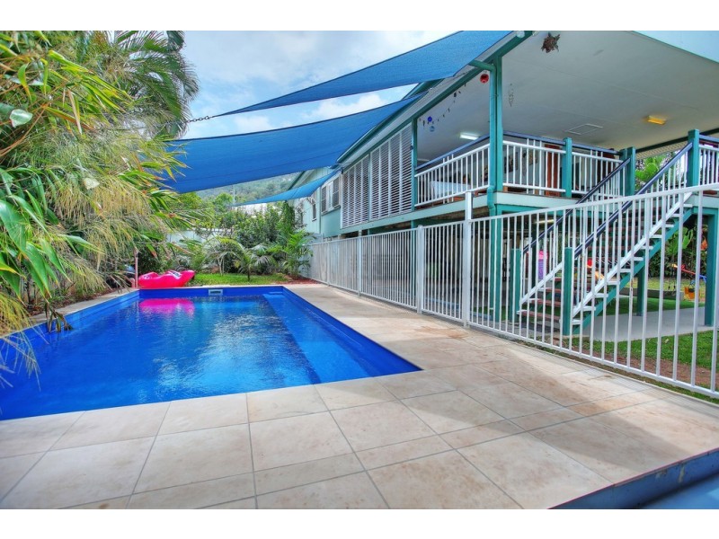 6 Garrick Street, West End QLD 4810