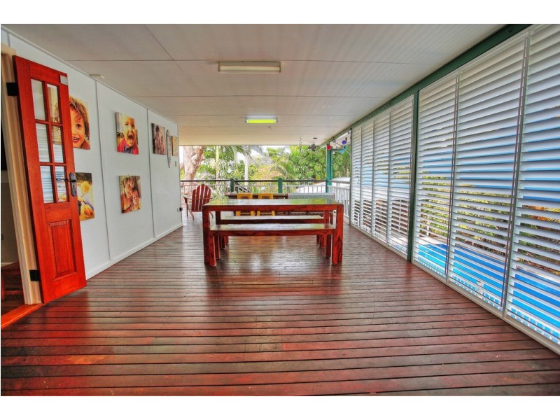 6 Garrick Street, West End QLD 4810