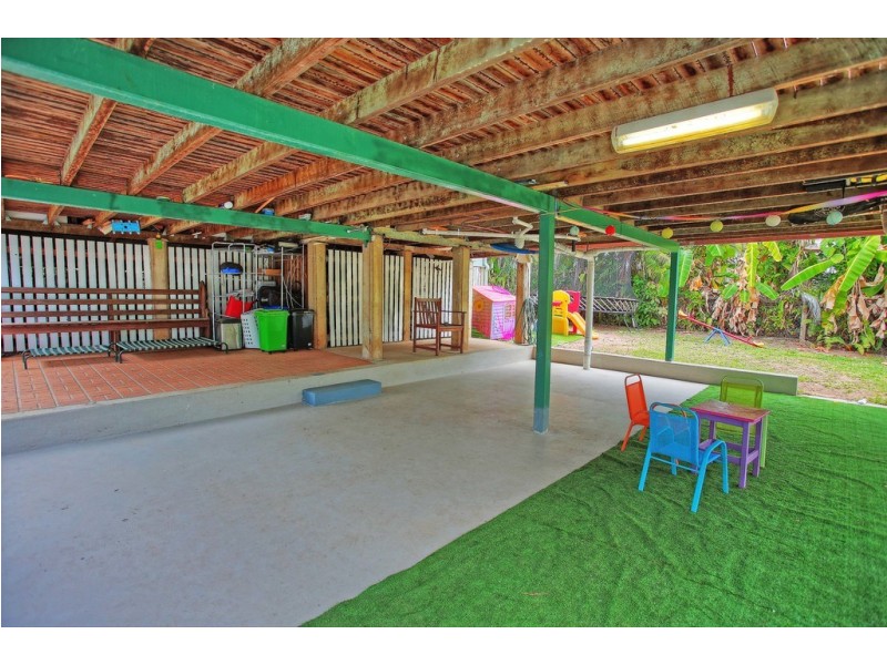 6 Garrick Street, West End QLD 4810