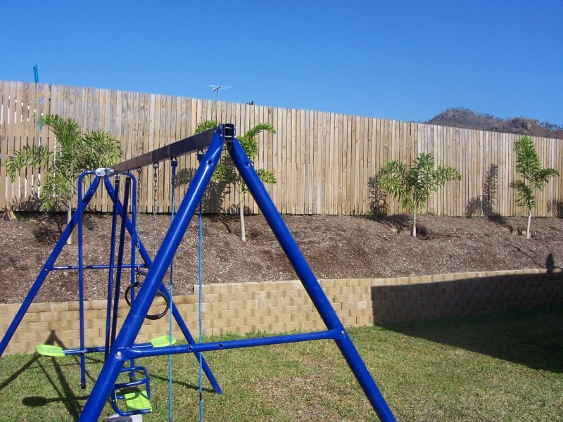 3 Calliope Close, Douglas QLD 4814