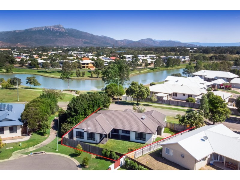 120 River Boulevard, Idalia QLD 4811