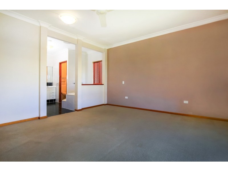 120 River Boulevard, Idalia QLD 4811