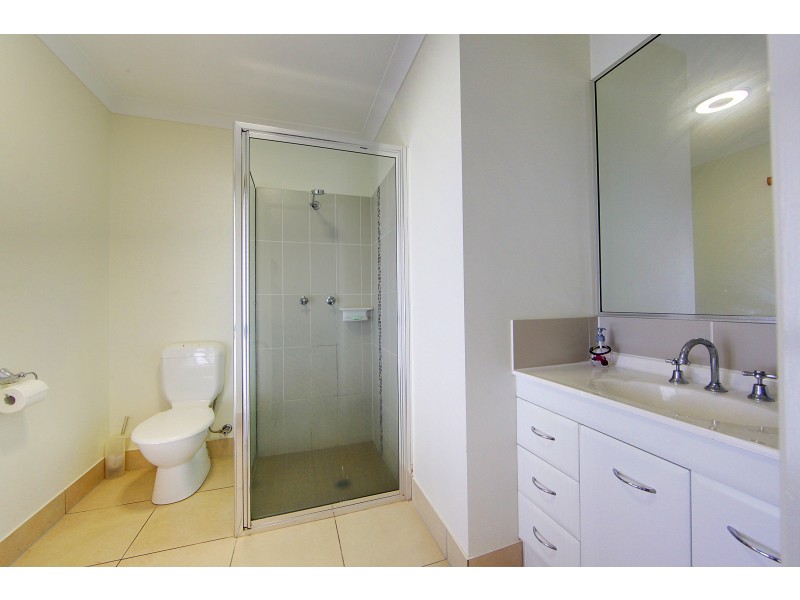 14 Parklands Drive, Mount Louisa QLD 4814