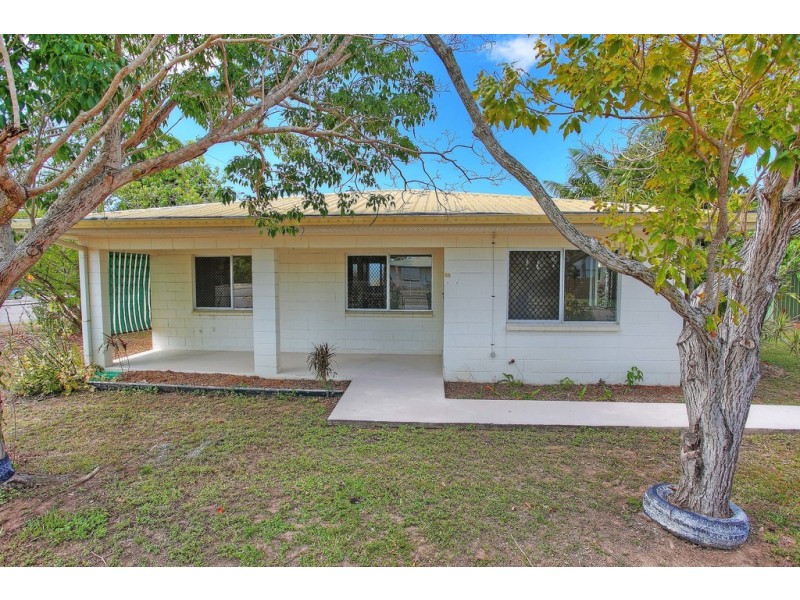 35 Pelican Avenue, Condon QLD 4815