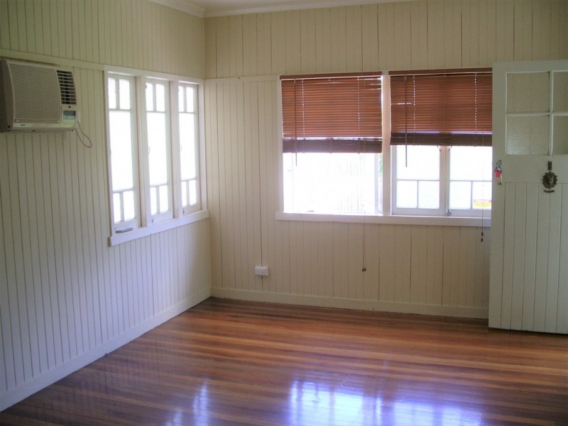 24 Lockheed Street, Garbutt QLD 4814