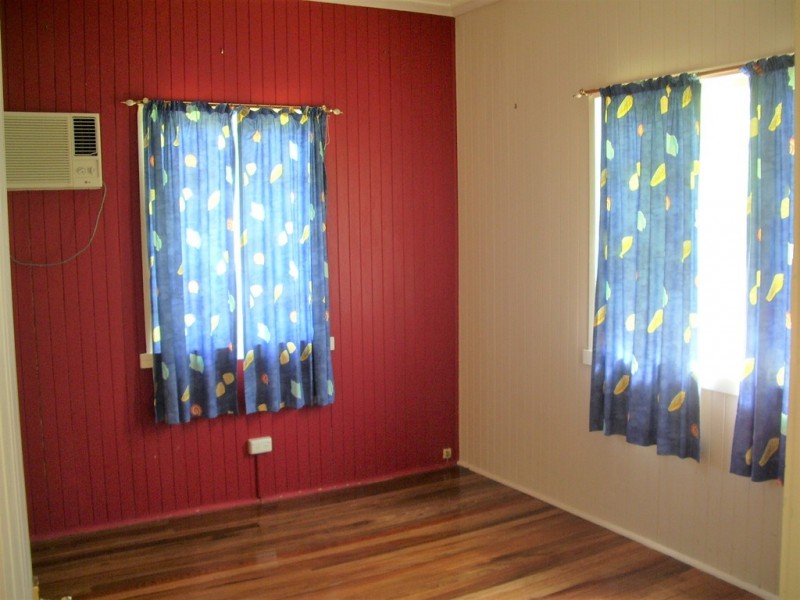 24 Lockheed Street, Garbutt QLD 4814