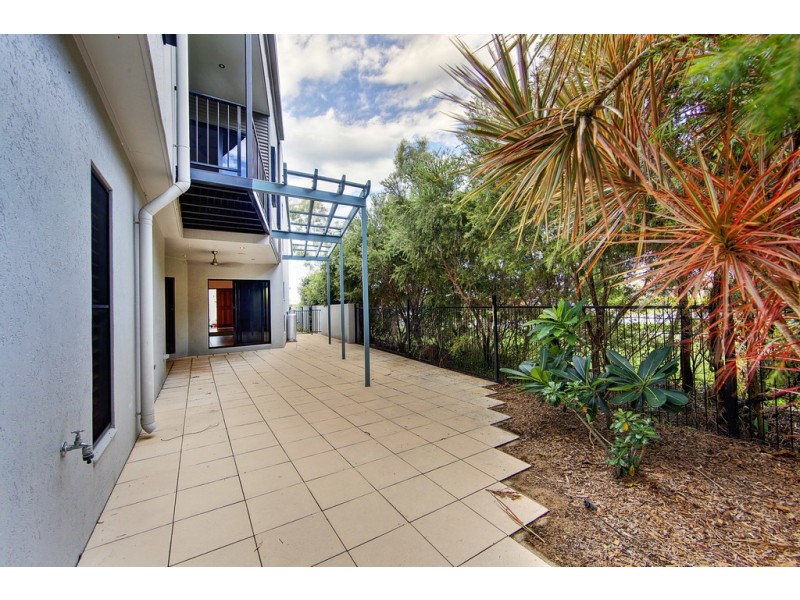 9 Springbrook Parade, Idalia QLD 4811