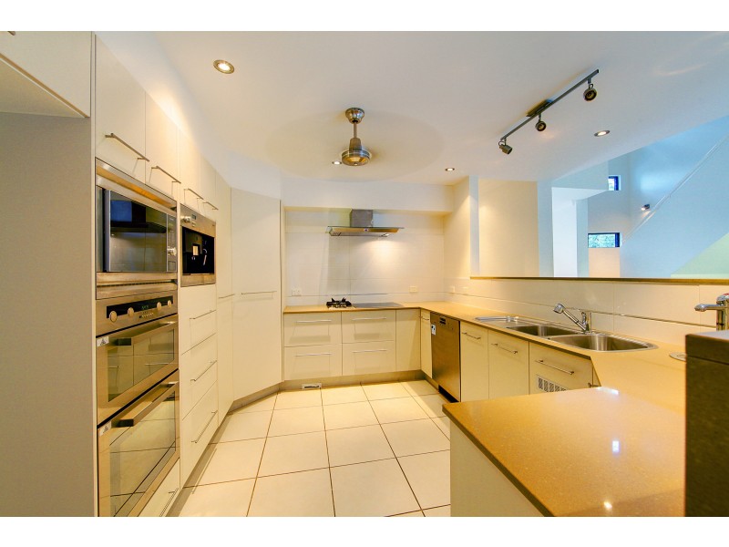 9 Springbrook Parade, Idalia QLD 4811