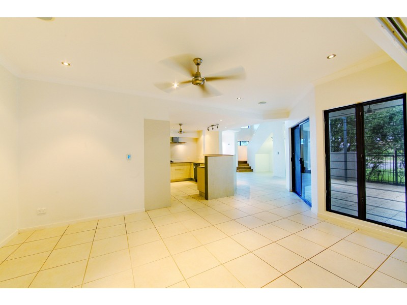 9 Springbrook Parade, Idalia QLD 4811