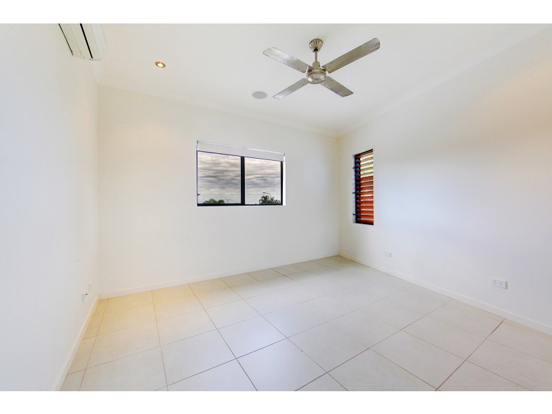 9 Springbrook Parade, Idalia QLD 4811