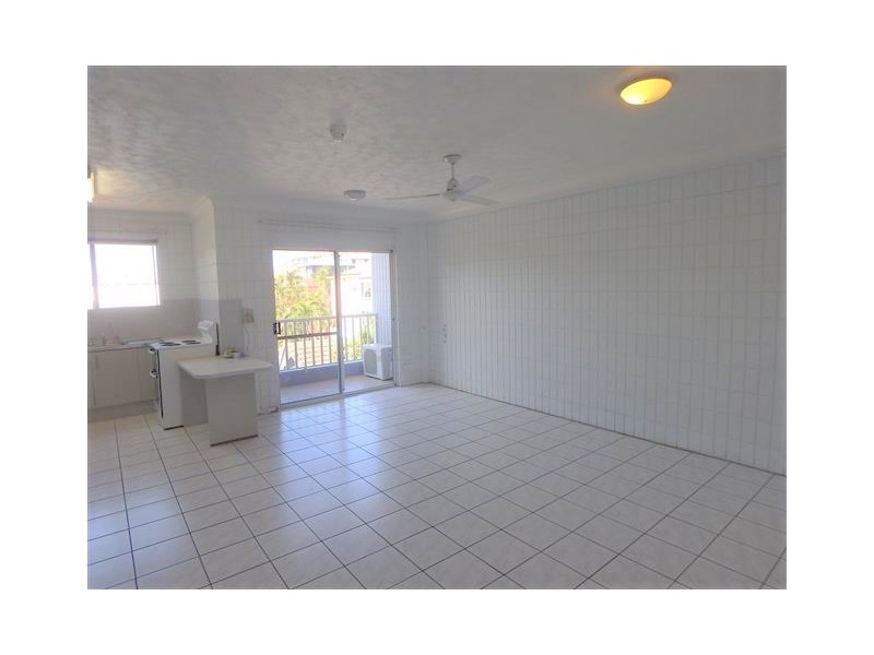 106/15-19 Gregory Street, North Ward QLD 4810