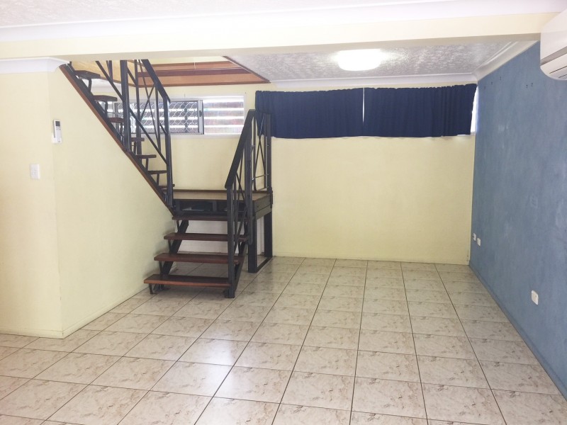 30 Chauncy Crescent, Douglas QLD 4814