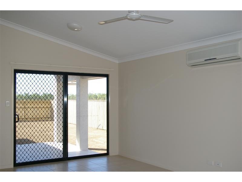 12 Ripon Court, Burdell QLD 4818