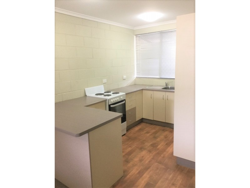 2/43 Peel Street, Garbutt QLD 4814