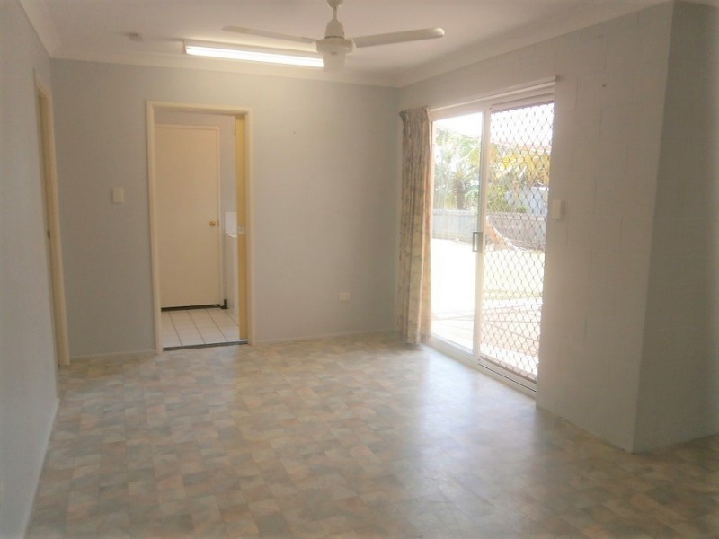 46 Rundle Street, Mount Louisa QLD 4814