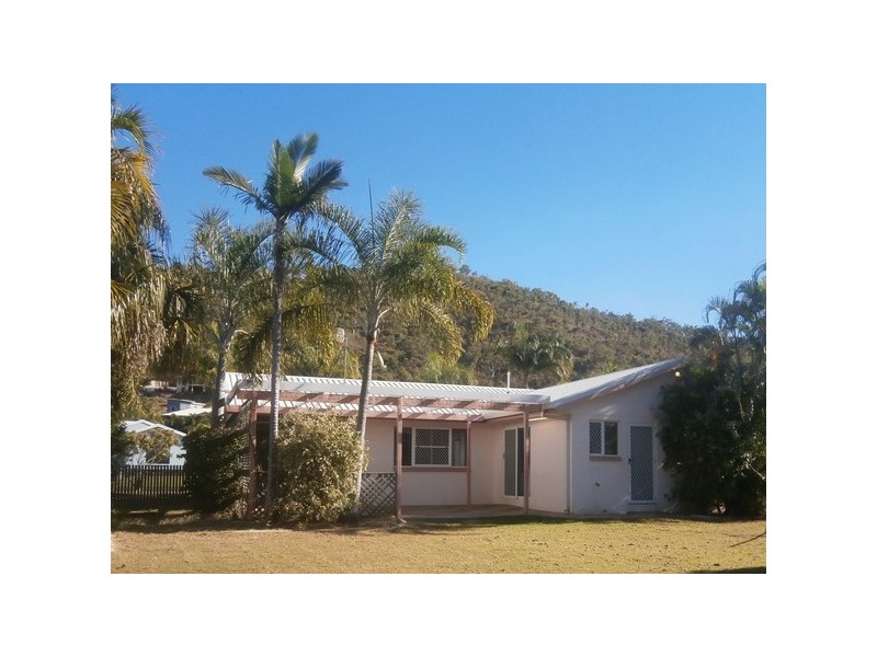 46 Rundle Street, Mount Louisa QLD 4814