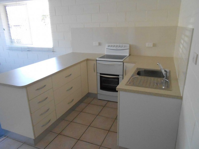 1/12 Luxton Street, Kirwan QLD 4817