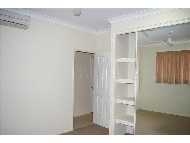1/33 Gladstone Street, Pimlico QLD 4812