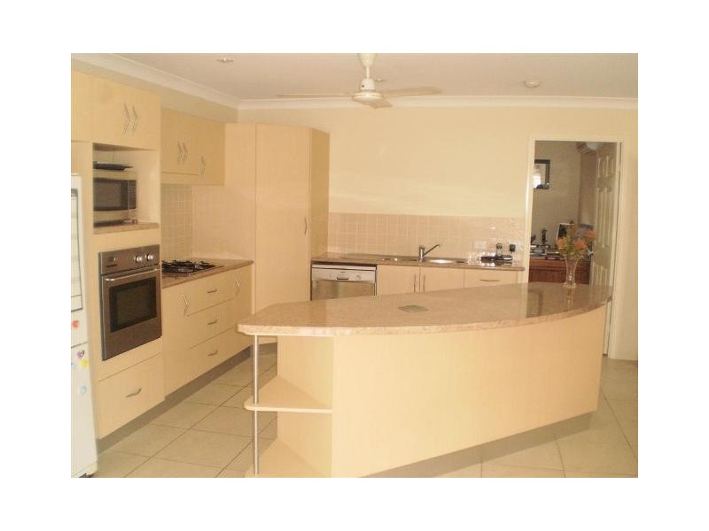 3 Kiandra Place, Mount Louisa QLD 4814
