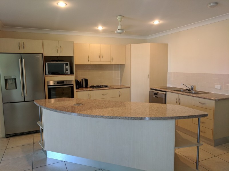 3 Kiandra Place, Mount Louisa QLD 4814
