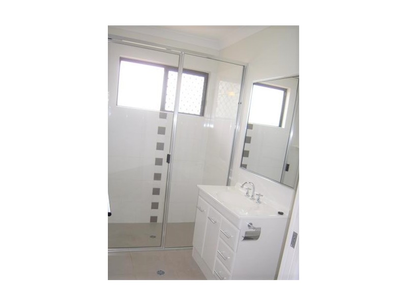 1 Meridian Court, Burdell QLD 4818