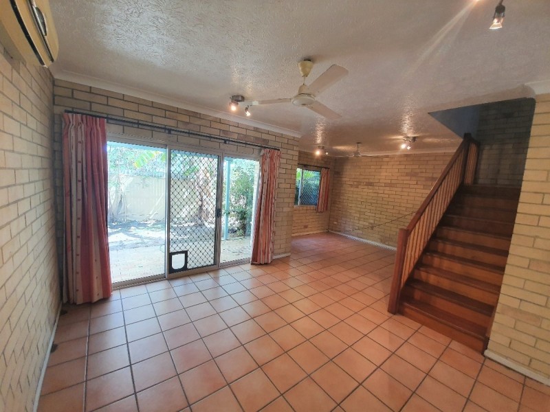 8/45-47 Park Street, Pimlico QLD 4812