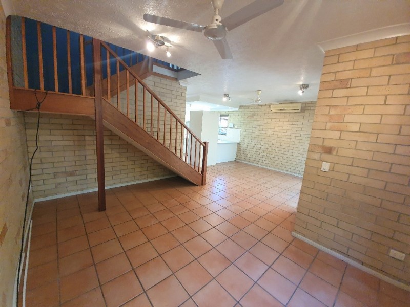 8/45-47 Park Street, Pimlico QLD 4812