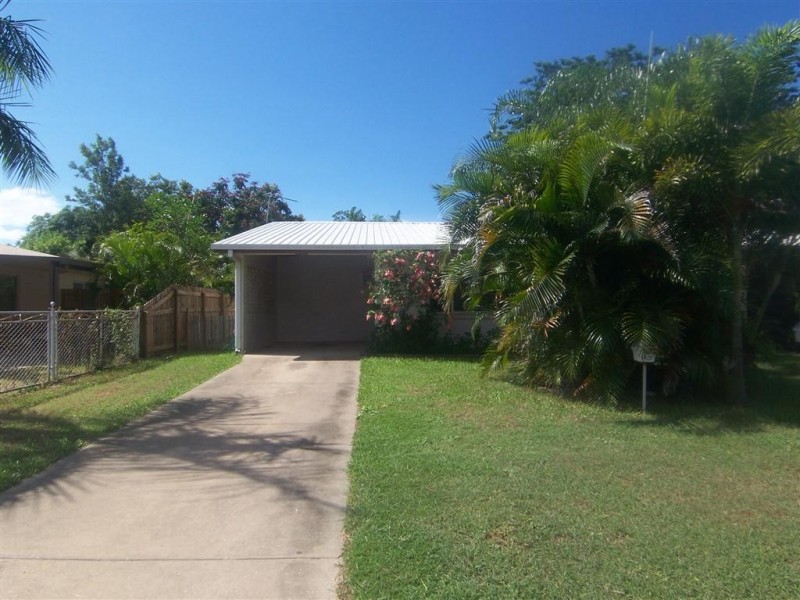 2/18 Maria Street, Rasmussen QLD 4815