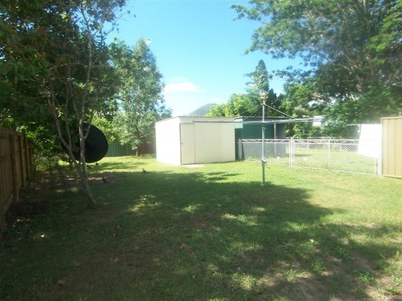 2/18 Maria Street, Rasmussen QLD 4815