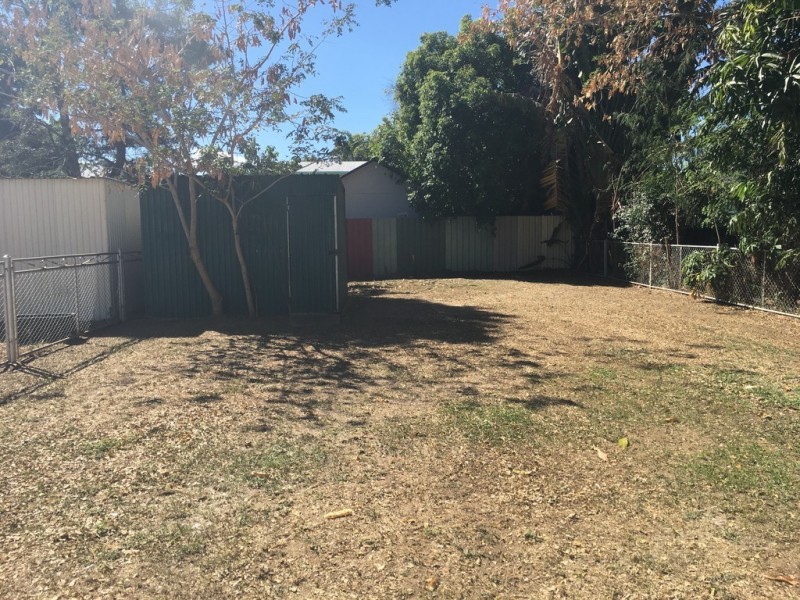2/18 Maria Street, Rasmussen QLD 4815