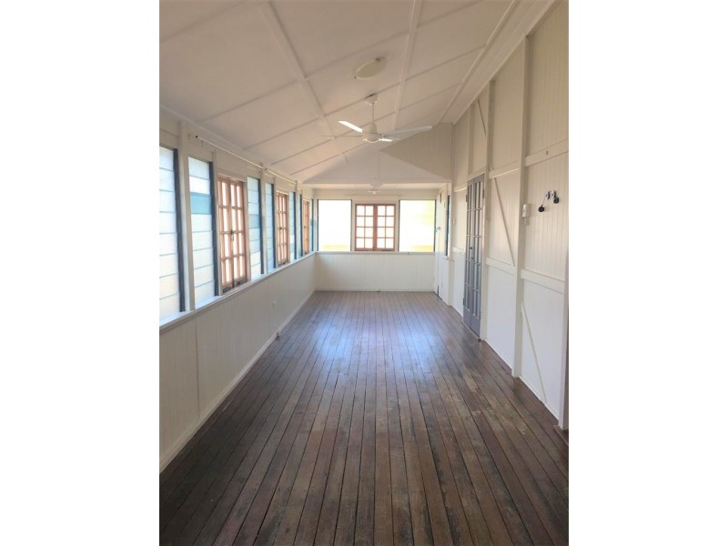 155 Kings Road, Pimlico QLD 4812