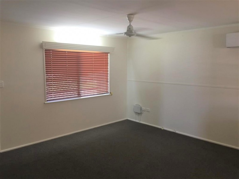 2/3 McDougall Street, Currajong QLD 4812