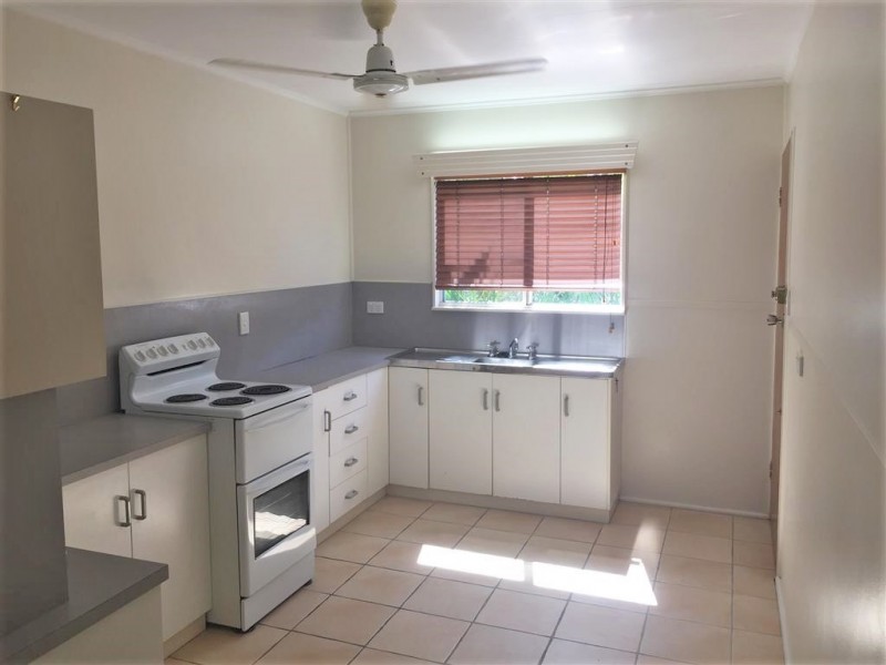 2/3 McDougall Street, Currajong QLD 4812