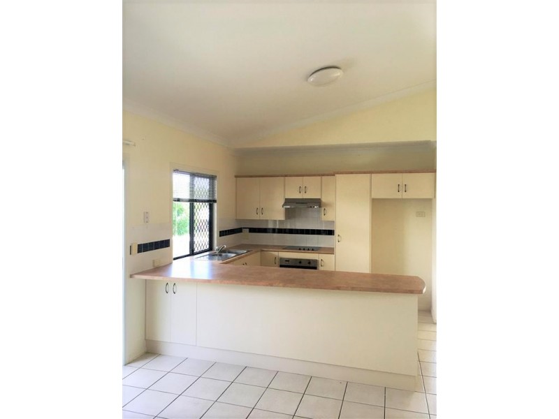 74 Riverbend Drive, Douglas QLD 4814