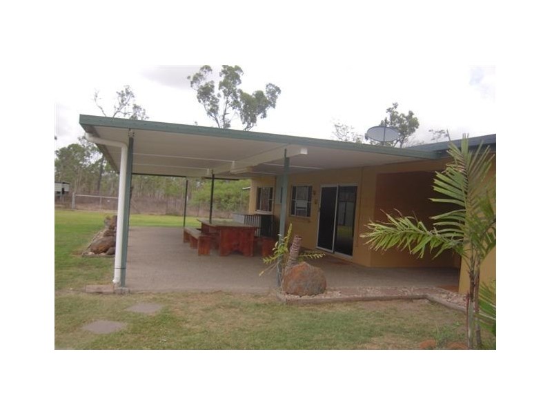 68 Slayton Road, Jensen QLD 4818