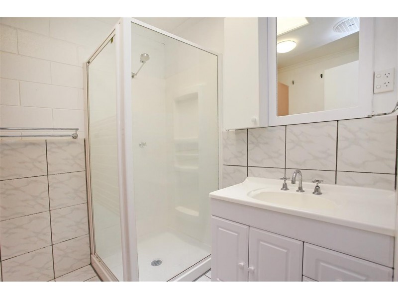 4/47 Ahearne Street, Hermit Park QLD 4812