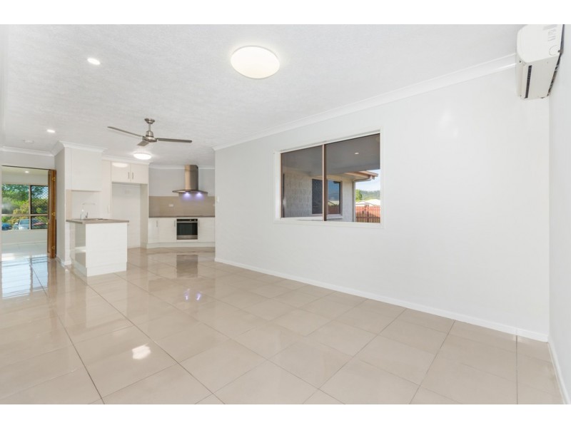 10 Waterman Close, Kirwan QLD 4817