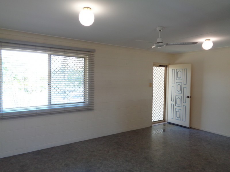 45 Brooks Street, Railway Estate QLD 4810