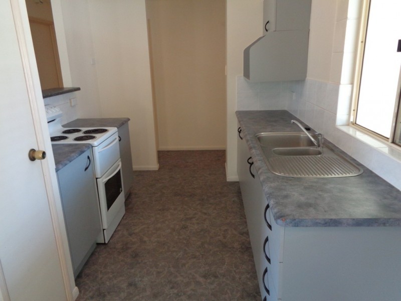 45 Brooks Street, Railway Estate QLD 4810