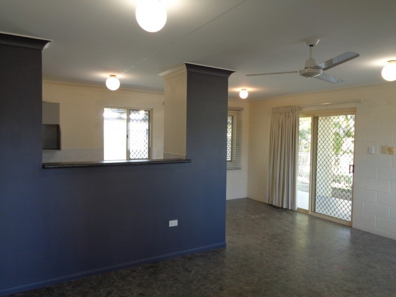45 Brooks Street, Railway Estate QLD 4810