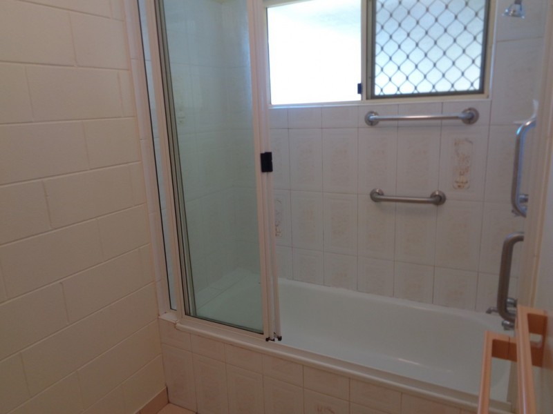 45 Brooks Street, Railway Estate QLD 4810