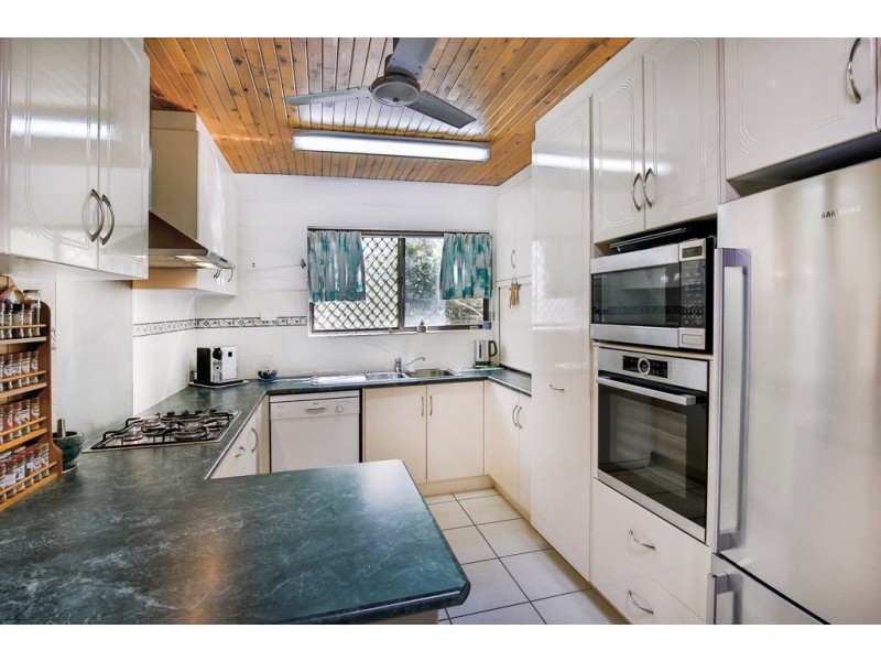 7 Paringa Street, Cranbrook QLD 4814