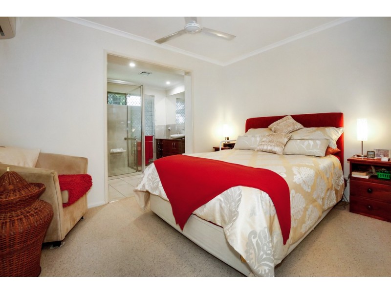 7 Paringa Street, Cranbrook QLD 4814