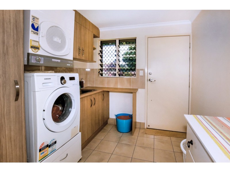 7 Paringa Street, Cranbrook QLD 4814