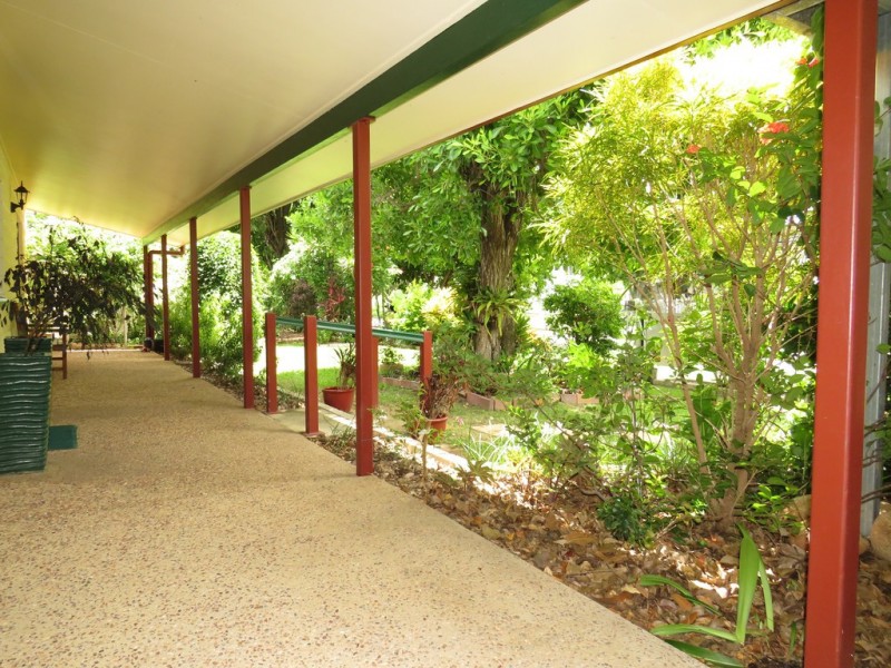 7 Paringa Street, Cranbrook QLD 4814