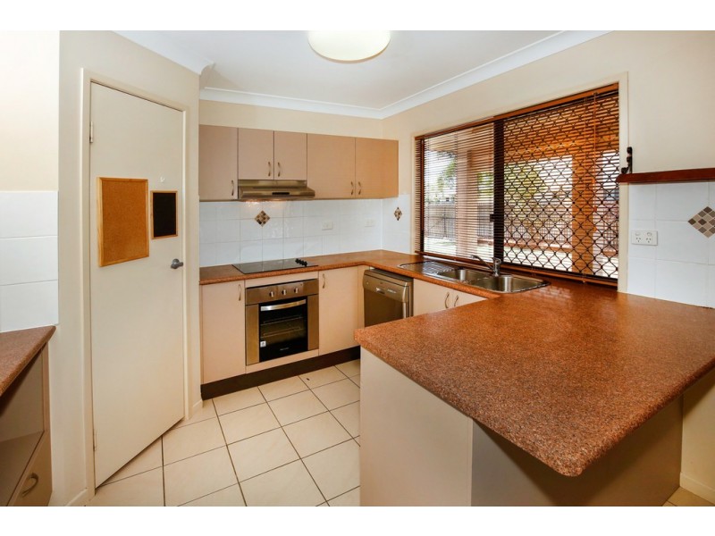 4 Fontwell Court, Burdell QLD 4818