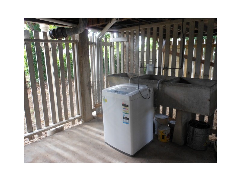 2/26 McKinley Street, North Ward QLD 4810