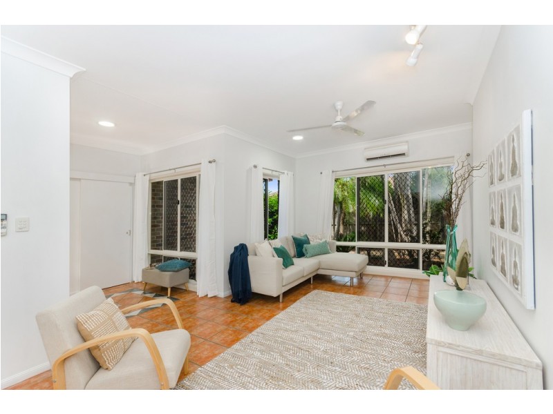 4 Clarence Court, Kirwan QLD 4817